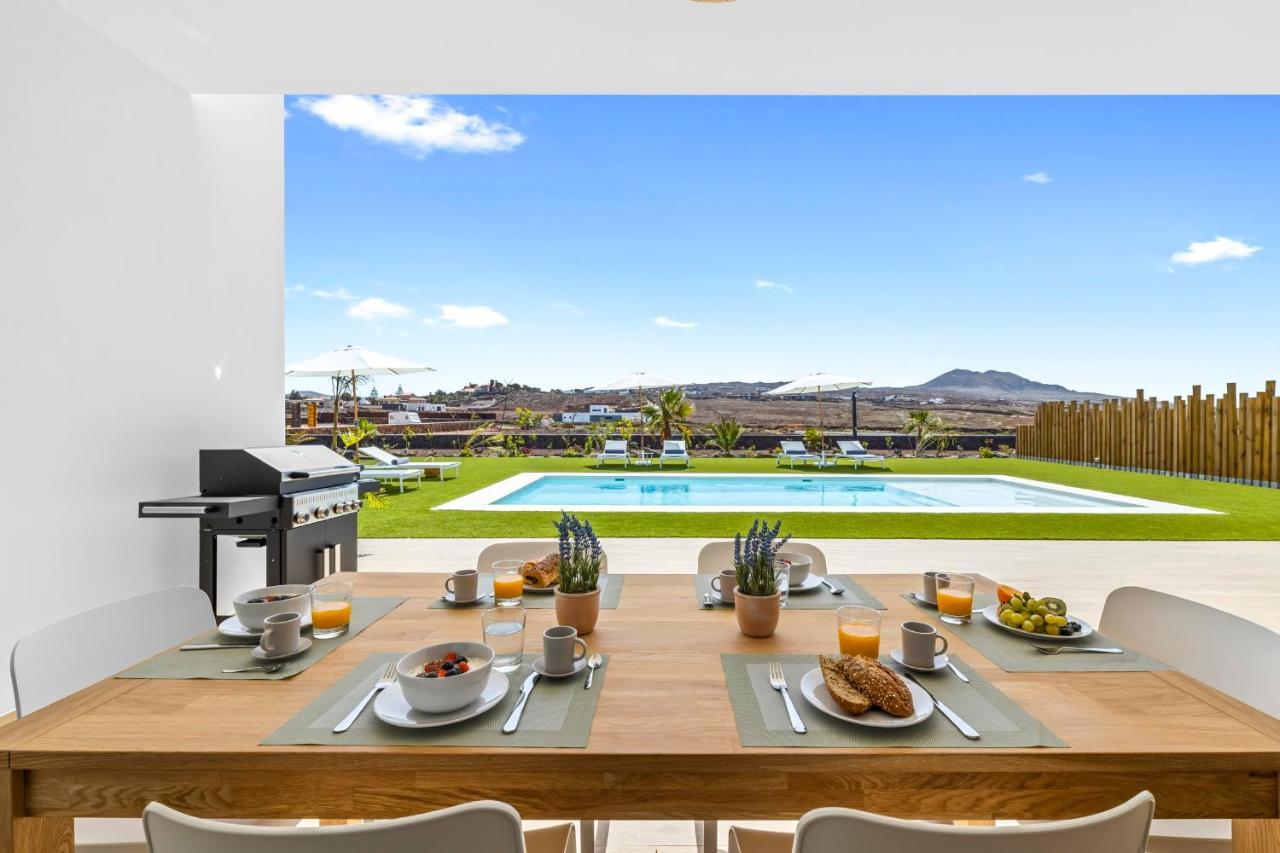 Villa Ayala Villaverde  Екстериор снимка